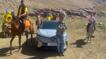 Elektrikli Megane E-Tech 1.500.000 TL'den satışa