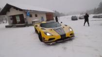 Koenigsegg'ler karda da kullanılabilir.