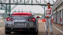 Nissan GT-R'ı Playstation Kolu İle Kontrol Ettiler!